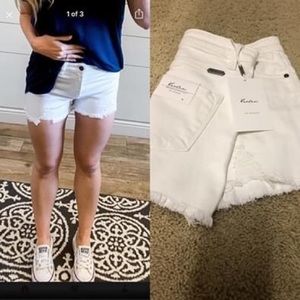 White KanCan distressed shorts